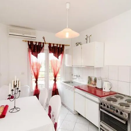 Апартаменты Nikol *